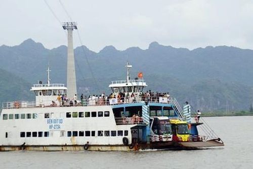 Dừng hoạt động bến phà Gót chở khách ra đảo Cát Bà