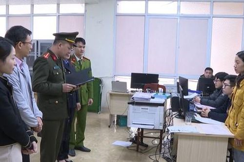 Khởi tố vụ án đưa - nhận hối lộ có số bị can nhiều nhất từ trước tới nay tại Thanh Hóa