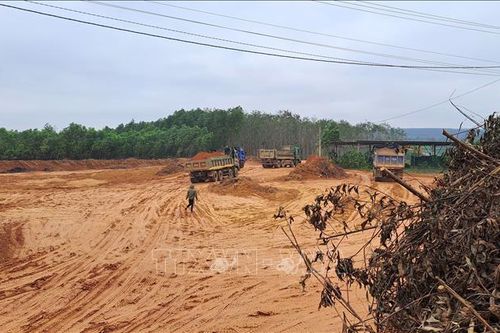 Vụ đào lấy đất trái phép ở Quảng Trị: Chủ sở hữu thửa đất thừa nhận hành vi hủy hoại đất