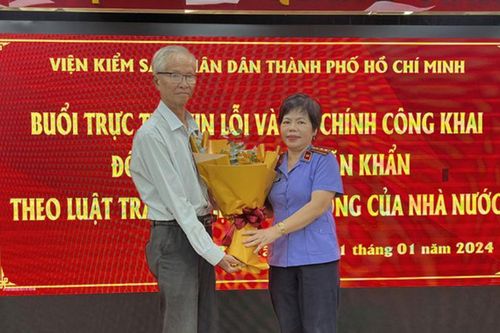 Một nguyên giám đốc được xin lỗi công khai sau 30 năm oan sai