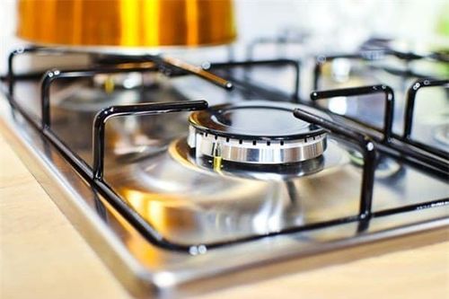 Dọn dẹp nhà bếp và phòng tắm đón năm mới, hướng dẫn bạn cách loại bỏ bụi bẩn siêu cứng đầu và đẩy lùi ẩm mốc
