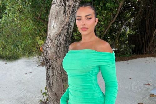 Bạn gái Ronaldo nhận triệu lượt thả tim khi lên bìa tạp chí, đưa ra lời khẳng định xóa tan nghi vấn 'ăn bám' CR7