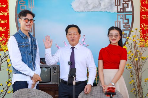 Chốt 17.000 đơn hàng Tết từ livestream'Chợ Thủ Đức trực tuyến'