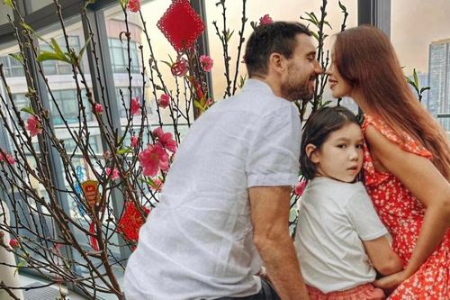 Hà Anh hoài niệm về Tết tuổi thơ, cảm xúc lâng lâng đón Tết xa nhà