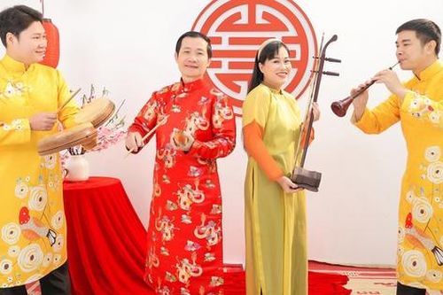 Nhóm Xẩm Hà Thành đưa nhạc cung đình vào bài xẩm Tết
