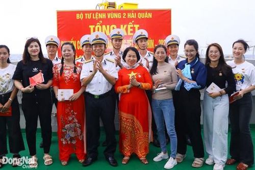 Hải trình mang Tết đến nhà giàn: Bài cuối: Vọng mãi tên anh - liệt sĩ giữa biển khơi