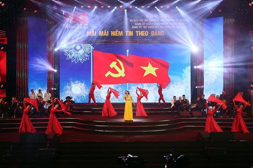 Đảng lãnh đạo văn hóa là sự tất yếu, khách quan