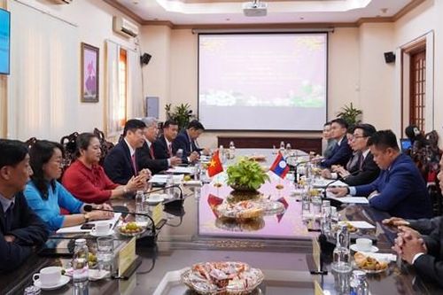 Lãnh đạo tỉnh Champasak thăm, chúc Tết Nguyên đán Giáp Thìn tại tỉnh Đồng Tháp