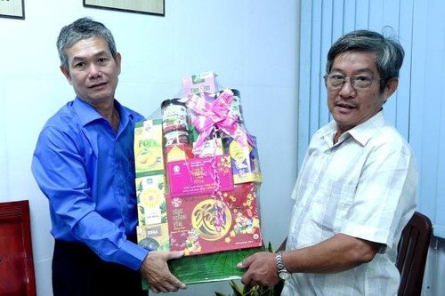 Đoàn công tác lãnh đạo tỉnh thăm, chúc Tết các đơn vị khu vực biên giới