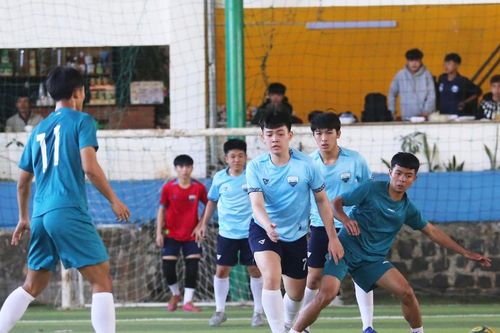 'Nốt trầm' tại giải bóng đá 5 người thanh niên khối trường THPT