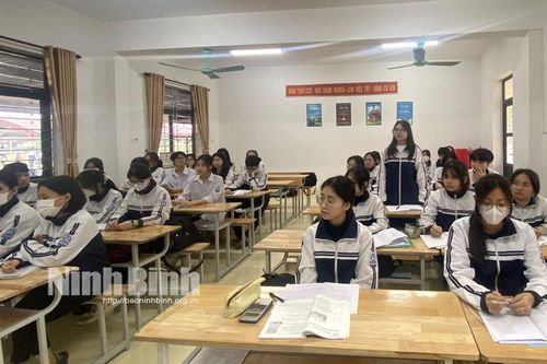 Học sinh Ninh Bình được nghỉ Tết 9 ngày