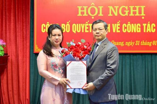 Hội nghị công bố quyết định về công tác cán bộ