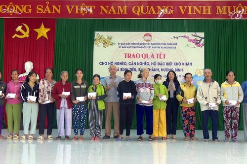 Mang tết ấm đến với người nghèo