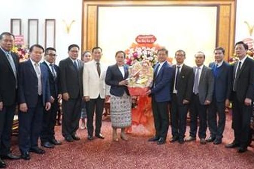 Mở rộng giao lưu văn hóa giữa Thừa Thiên Huế và Savannakhet
