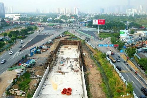 TP. Hồ Chí Minh: Sẽ duy trì thi công xuyên Tết các công trình giao thông trọng điểm