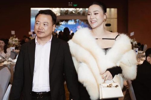 Vợ Shark Bình hóa 'người tình của trùm mafia'