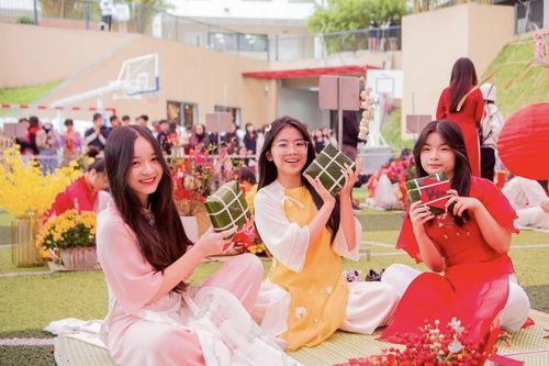 Tết giảm ý nghĩa, kém vui khi có bài tập về nhà
