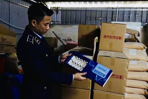 Kiểm soát và quản lý thị trường thực phẩm chức năng