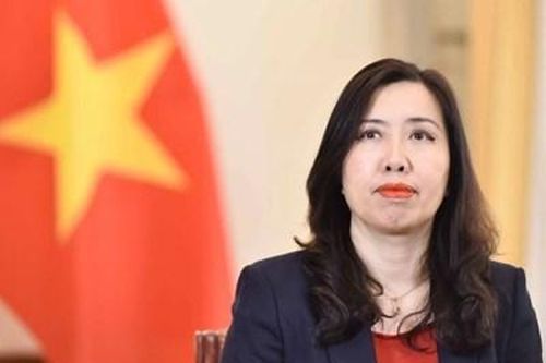 Thứ trưởng Bộ Ngoại giao gửi Thư chúc Tết đến cộng đồng ta ở nước ngoài
