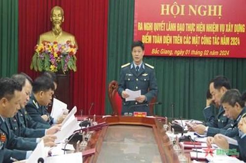 Đảng ủy Sư đoàn 365 ra nghị quyết lãnh đạo nhiệm vụ xây dựng điểm toàn diện năm 2024