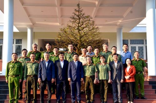 Bí thư Tỉnh ủy Quảng Nam Lương Nguyễn Minh Triết thăm, chúc Tết Công an tỉnh