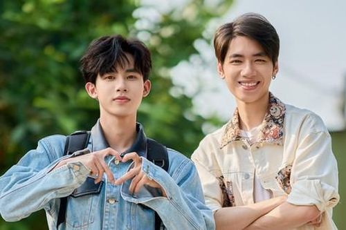 Chủ nhân hit 'Họ yêu ai mất rồi' nói thay tiếng lòng của những người con xa quê hương dịp Tết đến Xuân về
