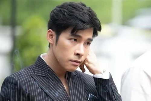Sửng sốt khi con rể hào phóng biếu bố mẹ vợ 500 triệu sửa nhà