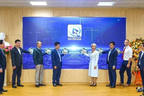 Trị giá giải thưởng Cuộc thi thiết kế bài giảng điện tử tiếng Anh trên 2 tỉ đồng