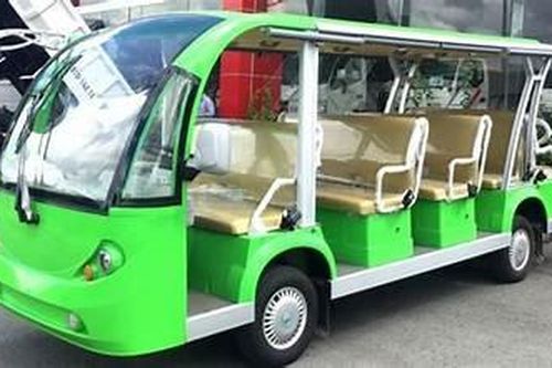 TP. HCM thí điểm sử dụng xe điện bốn bánh vận chuyển khách tham quan, du lịch
