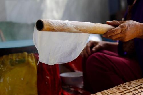 Rực lửa làng bánh đa Thiệu Hóa