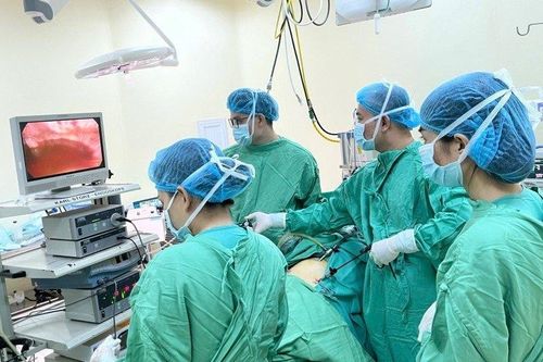 Cấp cứu thành công trường hợp vỡ thai ngoài tử cung