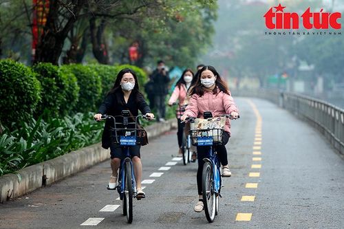 Lần đầu tiên Hà Nội có tuyến đường dành riêng cho xe đạp