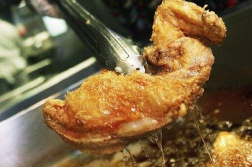 WHO kêu gọi mạnh tay hơn với chất béo chuyển hóa trong thực phẩm