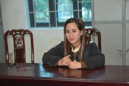 Hotgirl Nghệ An bị bắt vì... 'ngựa quen đường cũ' trộm cắp tài sản
