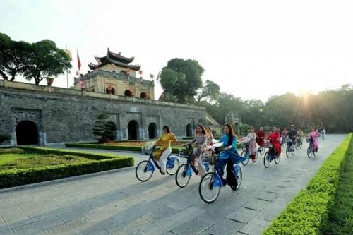 Hà Nội: Triển khai tuyến xe điện Hoàn Kiếm - Hoàng thành Thăng Long