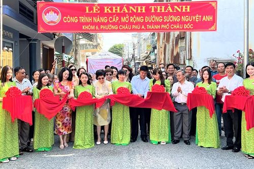 TP. Châu Đốc khánh thành công trình nâng cấp, mở rộng cầu đường Sương Nguyệt Anh