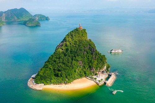 Bất ngờ về bãi biển nhỏ của Việt Nam vào top đẹp nhất thế giới