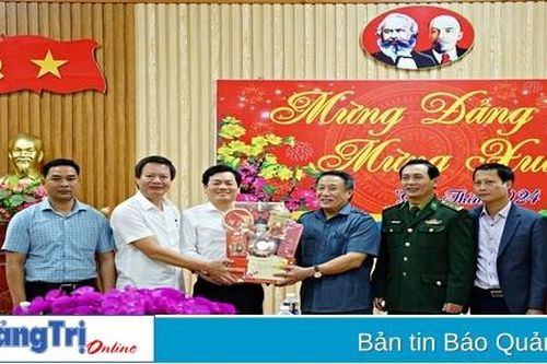 Phó Chủ tịch Thường trực UBND tỉnh Hà Sỹ Đồng thăm, chúc tết huyện Đakrông, lực lượng biên phòng