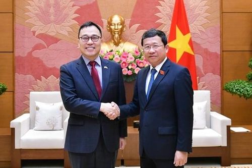 Chủ nhiệm Ủy ban Đối ngoại Vũ Hải Hà tiếp Đại sứ Hàn Quốc tại Việt Nam