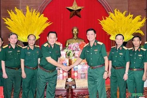 Thượng tướng Võ Minh Lương thăm, chúc Tết Bộ tư lệnh Quân khu 7 và các đơn vị tại TP Hồ Chí Minh