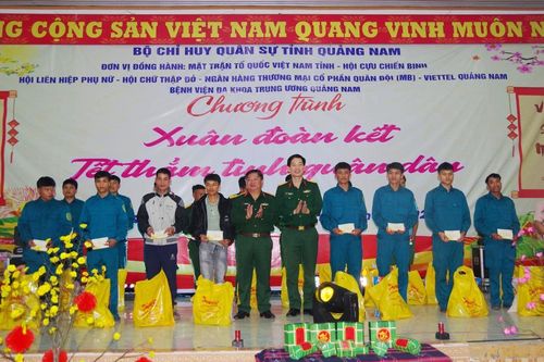 Ý nghĩa Chương trình 'Xuân đoàn kết - Tết thắm tình quân dân'