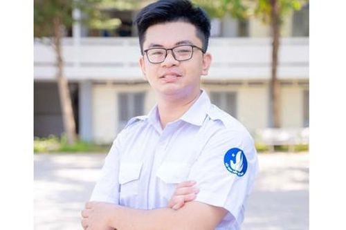 Thanh xuân rực rỡ khi có màu áo xanh của Đoàn và màu áo trắng của Hội