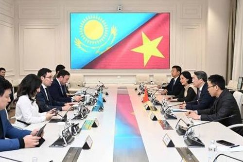 Thành phố Almaty, Kazakhstan thúc đẩy việc đặt tên đường mang tên Chủ tịch Hồ Chí Minh