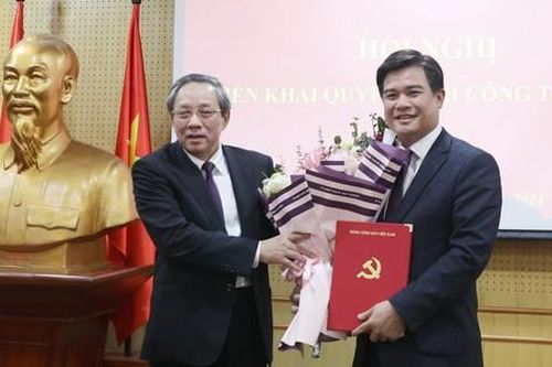 Bản tin 8H: Ban Tổ chức Trung ương triển khai quyết định về công tác cán bộ