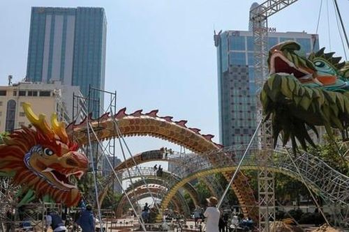 Cấm xe lưu thông nhiều tuyến đường trung tâm TPHCM từ chiều nay