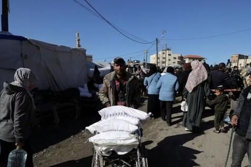 Mỹ lên danh sách mục tiêu trả đũa, Iran rút sĩ quan khỏi Syria