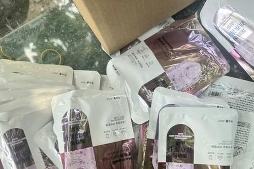 Phát hiện gần 50 tấn hàng mỹ phẩm không rõ nguồn gốc