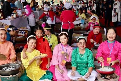 Khai mạc Festival Tết Huế 2024