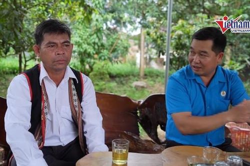 Kon Tum: Những già làng 'giữ lửa' đại đoàn kết dân tộc