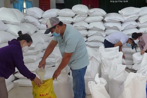 Xuất cấp hơn 7.000 tấn gạo cho 9 địa phương dịp Tết Giáp Thìn và giáp hạt